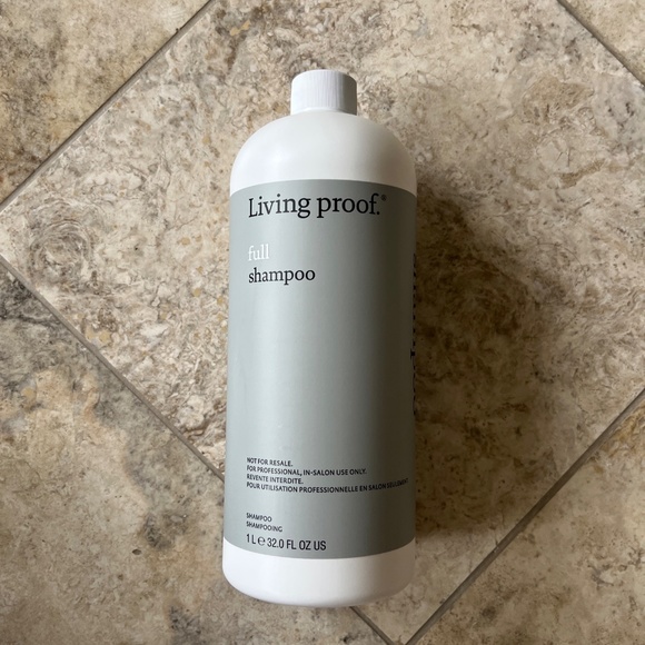 Living Proof Volume Shampoo 1L Refill - Picture 2 of 3